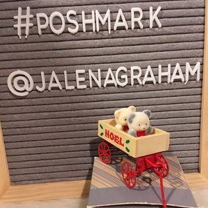 Avon teddy bear collection in Noel wagon